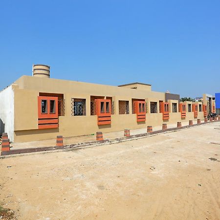 Hotel On Call Puri Laxmi Beach Resort Luaran gambar