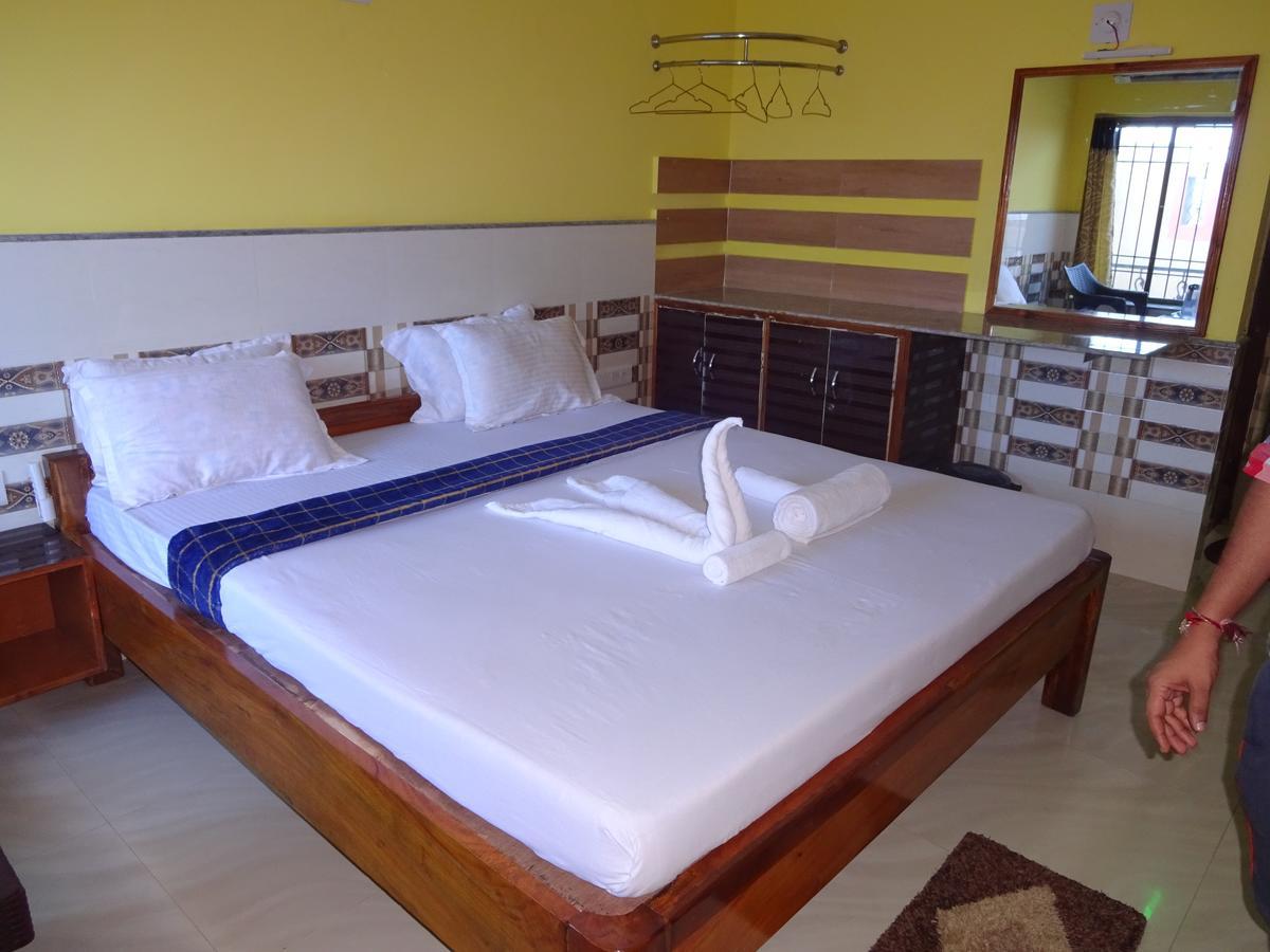 Hotel On Call Puri Laxmi Beach Resort Luaran gambar