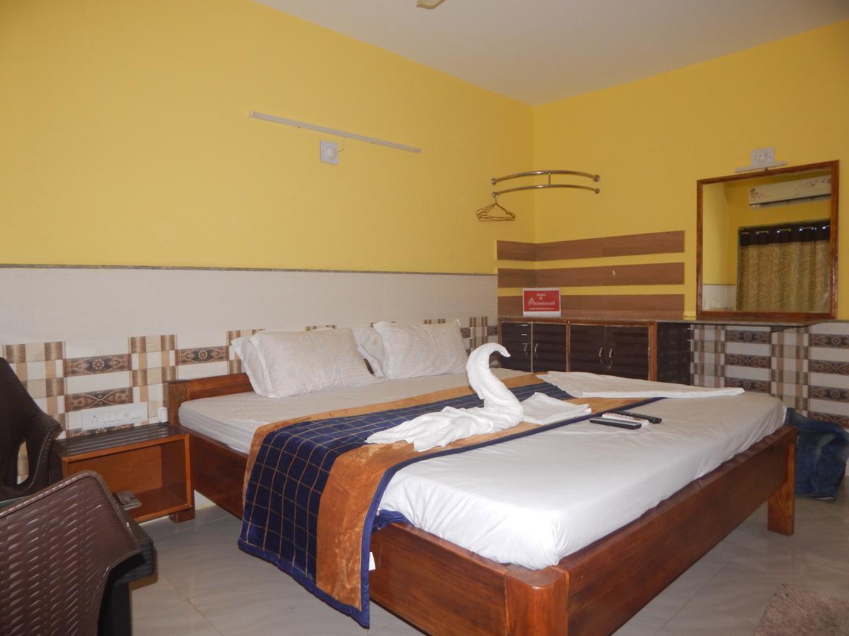 Hotel On Call Puri Laxmi Beach Resort Luaran gambar