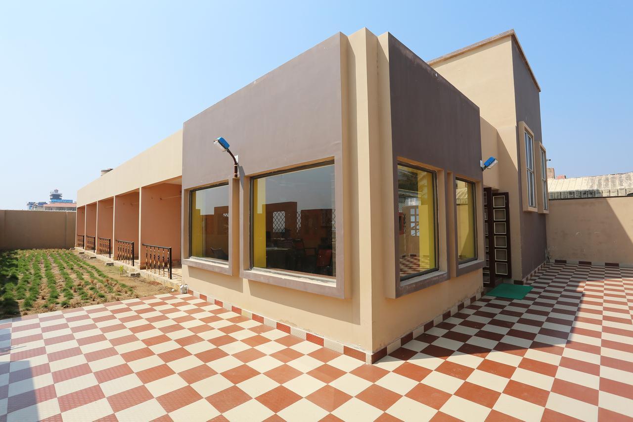 Hotel On Call Puri Laxmi Beach Resort Luaran gambar